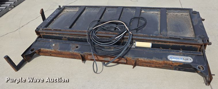 image for item EL5642 (2) end gate lifts