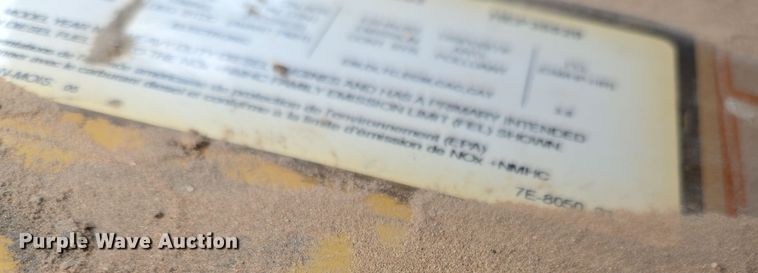 image for item EL5716 2004 Peterbilt 330 utility / service truck