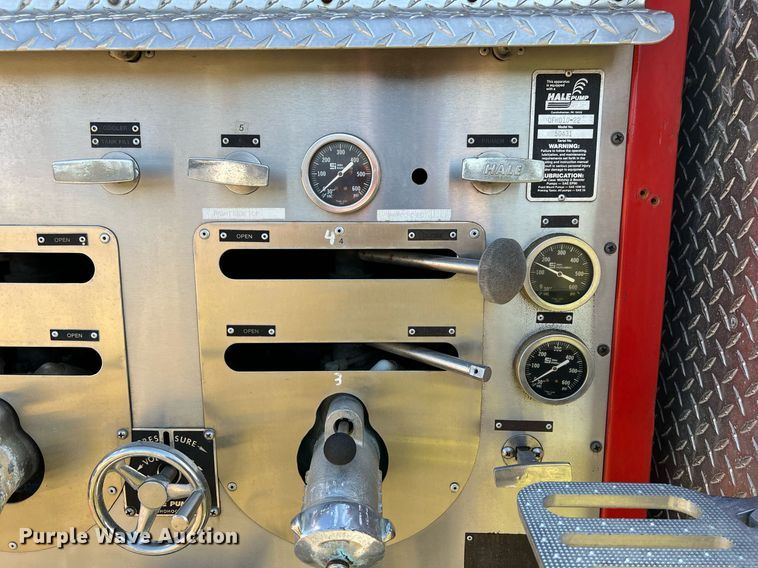 image for item EL5721 1985 Mack R688FCS pumper fire truck