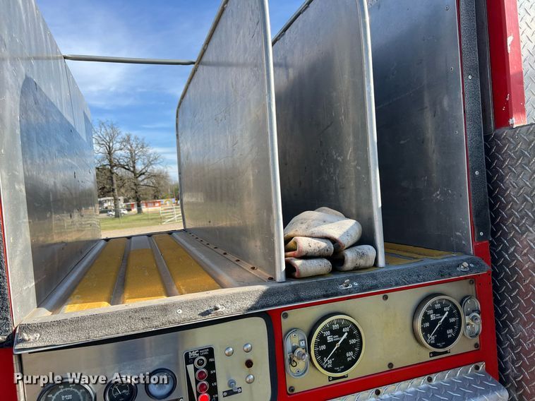 image for item EL5721 1985 Mack R688FCS pumper fire truck