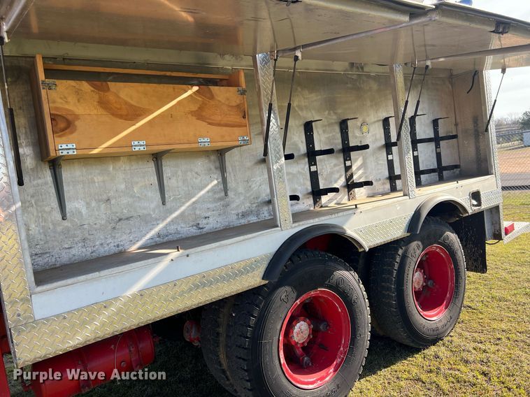 image for item EL5721 1985 Mack R688FCS pumper fire truck