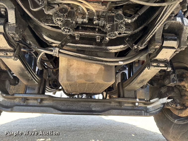 image for item EM3582 2005 Sterling LT9500 truck cab and chassis