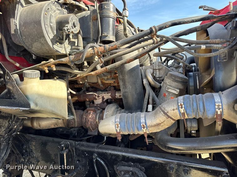 image for item EM3582 2005 Sterling LT9500 truck cab and chassis