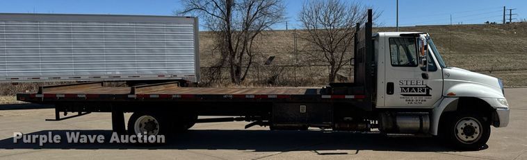 image for item EM3706 2017 International 4300SBA LP  flatbed truck