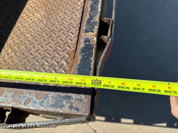 image for item EM3706 2017 International 4300SBA LP  flatbed truck