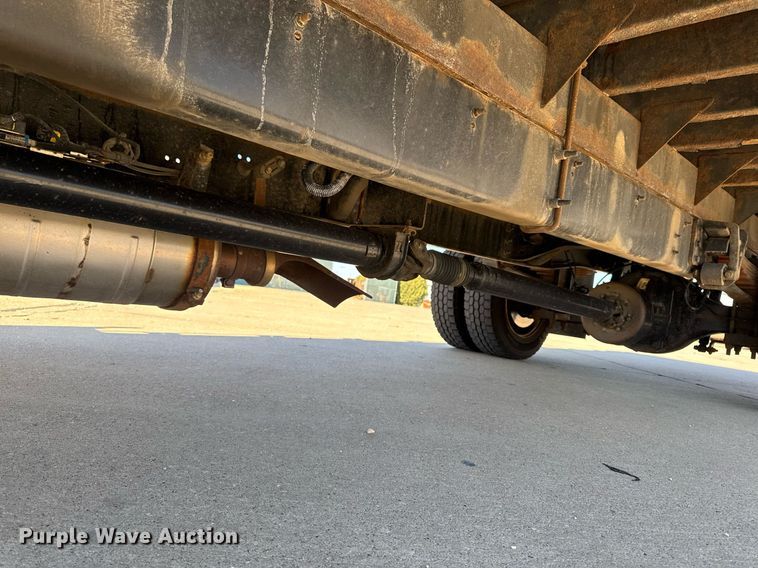 image for item EM3706 2017 International 4300SBA LP  flatbed truck