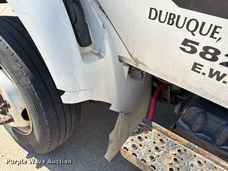 image for item EM3706 2017 International 4300SBA LP  flatbed truck