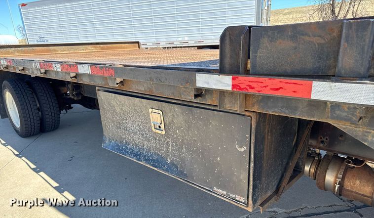 image for item EM3706 2017 International 4300SBA LP  flatbed truck