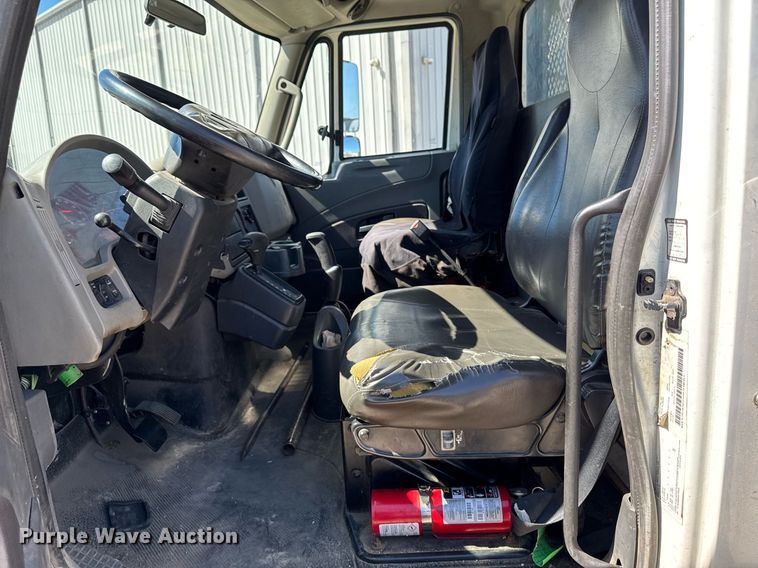 image for item EM3706 2017 International 4300SBA LP  flatbed truck