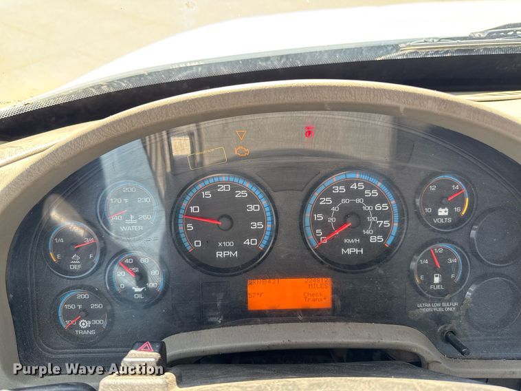 image for item EM3706 2017 International 4300SBA LP  flatbed truck