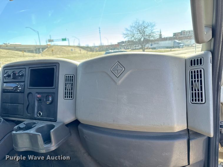 image for item EM3706 2017 International 4300SBA LP  flatbed truck