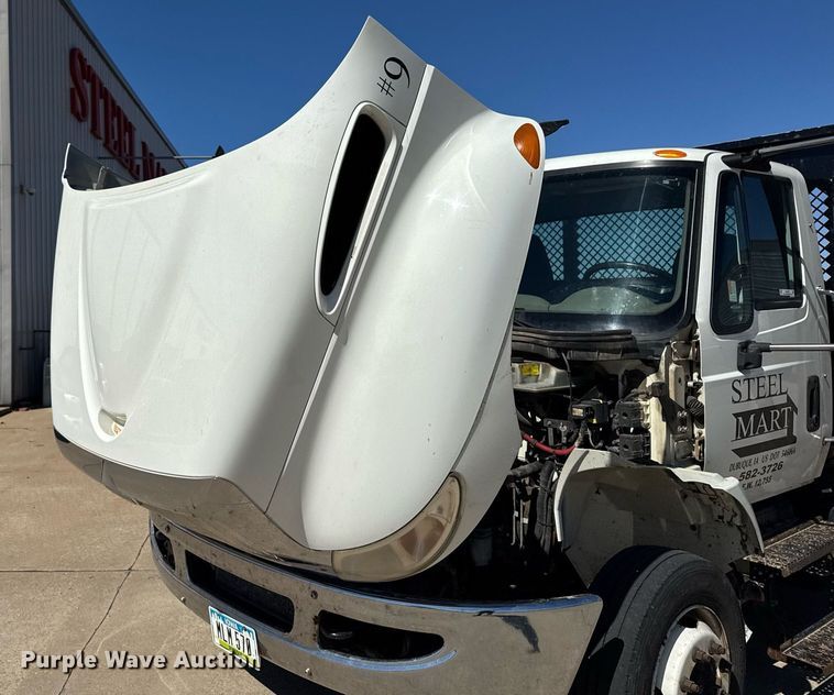 image for item EM3706 2017 International 4300SBA LP  flatbed truck