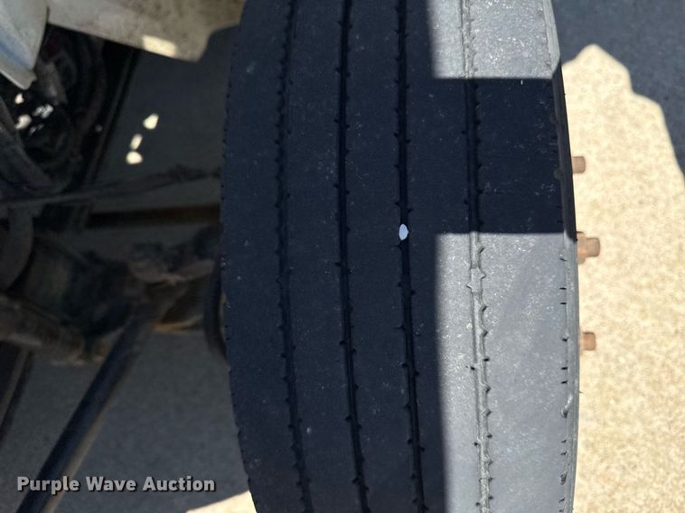 image for item EM3706 2017 International 4300SBA LP  flatbed truck