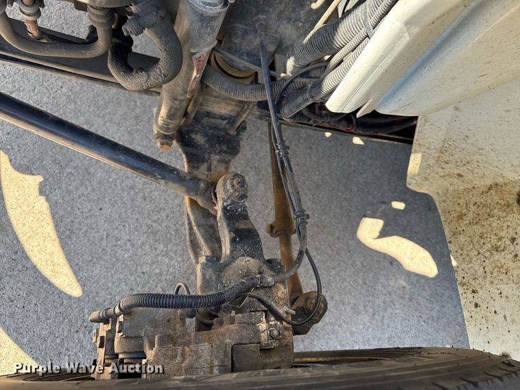 image for item EM3706 2017 International 4300SBA LP  flatbed truck