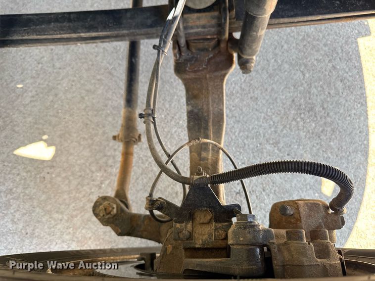 image for item EM3706 2017 International 4300SBA LP  flatbed truck