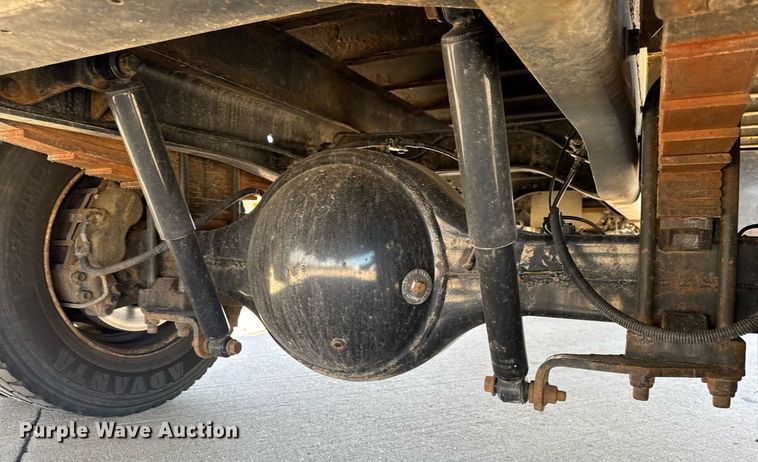 image for item EM3706 2017 International 4300SBA LP  flatbed truck