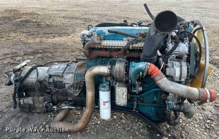 image for item EN5196 International DT570 engine 