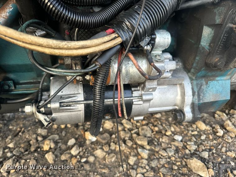 image for item EN5196 International DT570 engine 