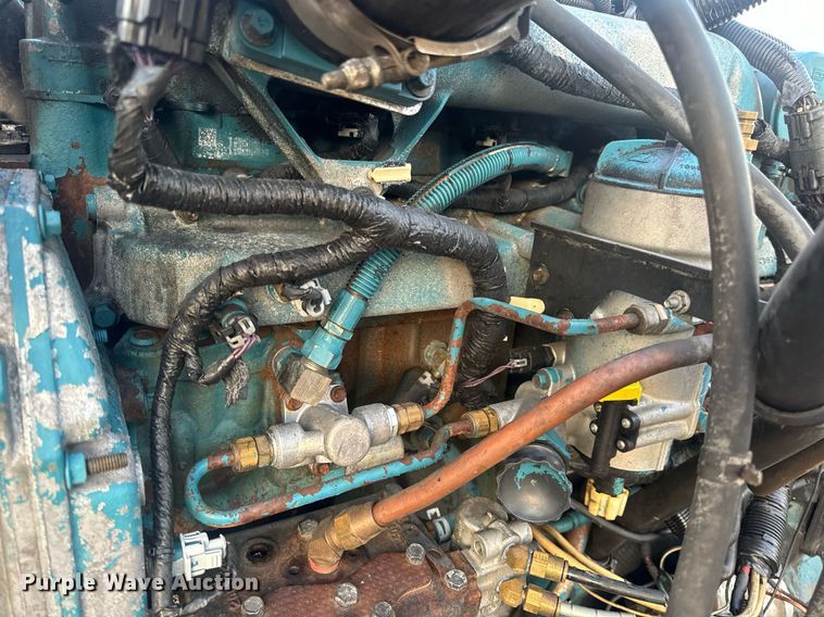 image for item EN5196 International DT570 engine 