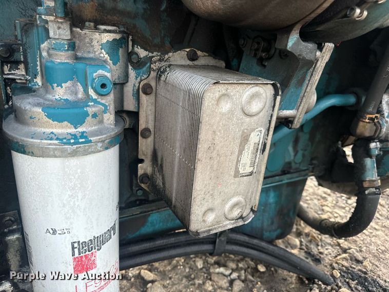 image for item EN5196 International DT570 engine 