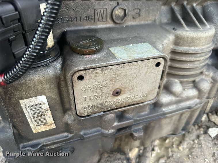 image for item EN5196 International DT570 engine 