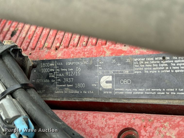 image for item EN5223 2014 Volvo VNL truck cab and chassis