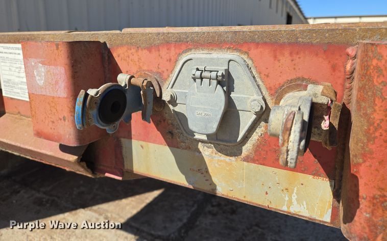 image for item EN8751 1995 Trailmobile flatbed trailer