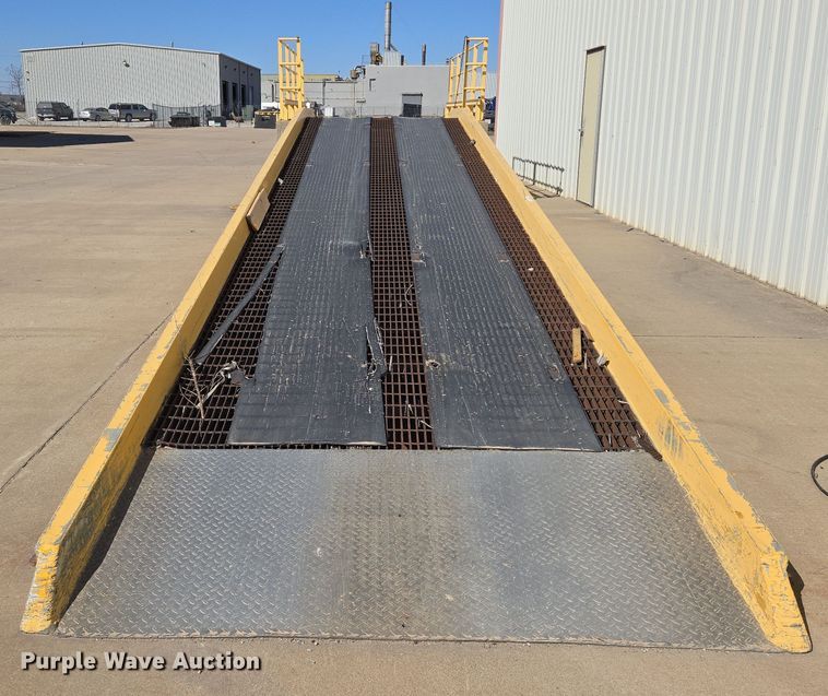 image for item EN8752 Loading ramp