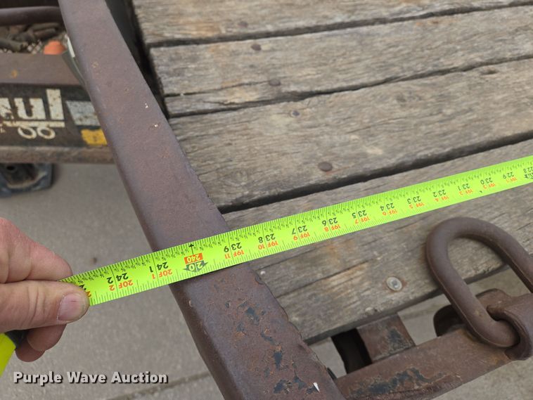 image for item EN8782 2001 Redi Haul equipment trailer