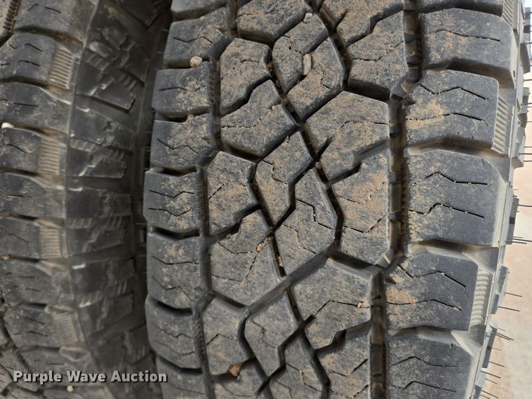 image for item EN8782 2001 Redi Haul equipment trailer