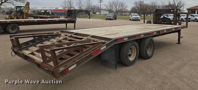 image for item EN8787 1995 Fannin Fabrication Equipment trailer