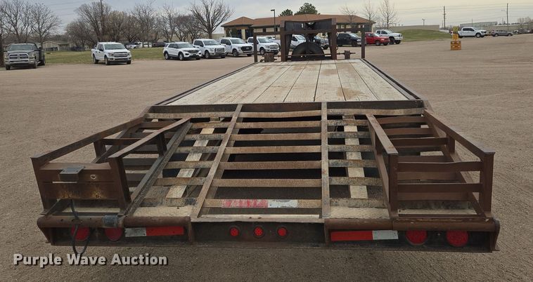image for item EN8787 1995 Fannin Fabrication Equipment trailer