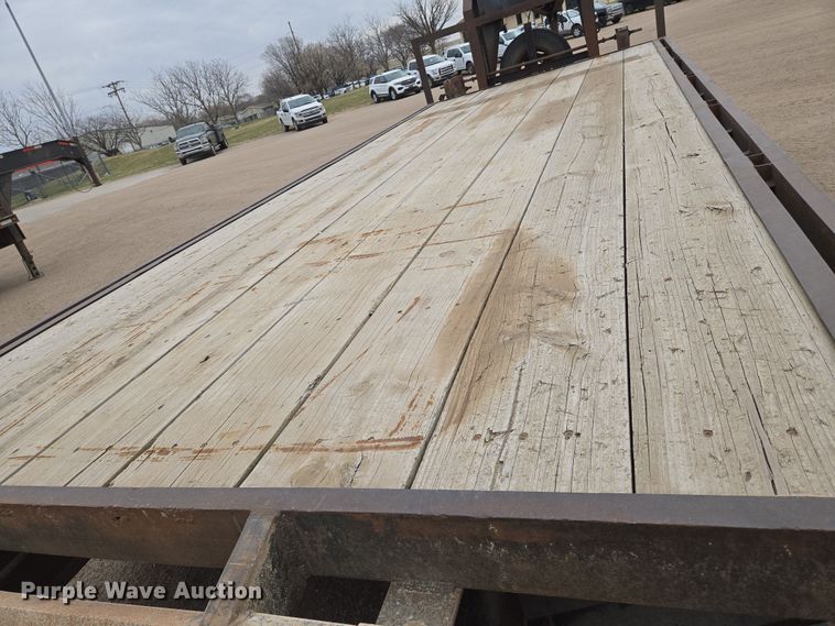 image for item EN8787 1995 Fannin Fabrication Equipment trailer