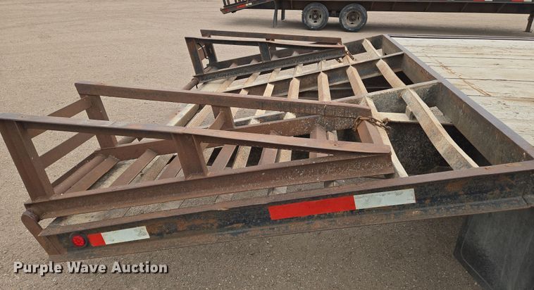 image for item EN8787 1995 Fannin Fabrication Equipment trailer