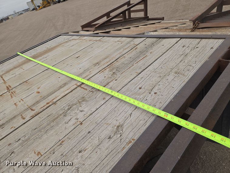 image for item EN8787 1995 Fannin Fabrication Equipment trailer