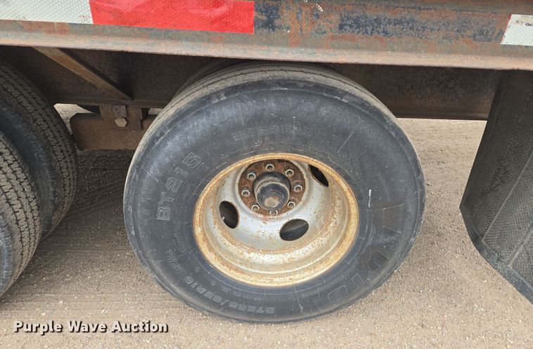 image for item EN8787 1995 Fannin Fabrication Equipment trailer