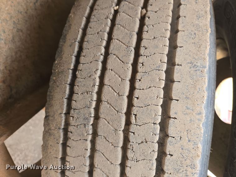 image for item EN8787 1995 Fannin Fabrication Equipment trailer