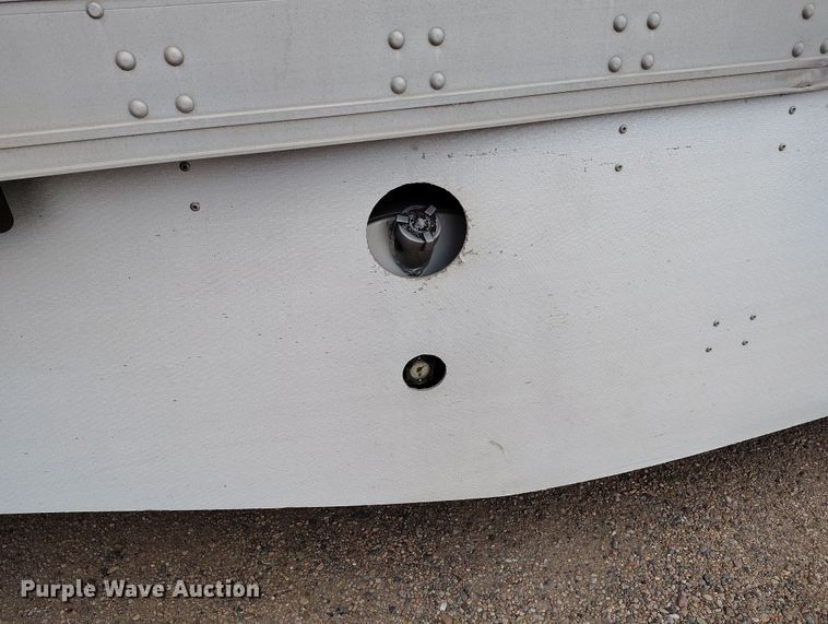 image for item EO9981 2012 Utility Trailers VS2RA refrigerated van trailer