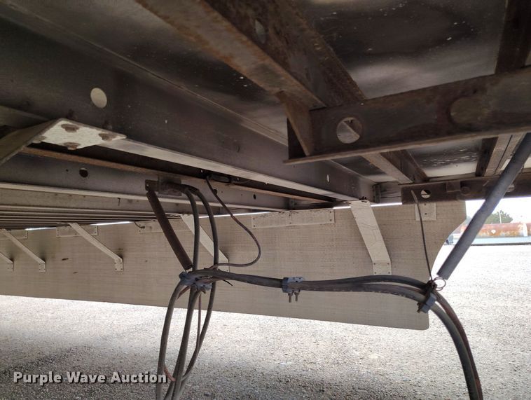 image for item EO9981 2012 Utility Trailers VS2RA refrigerated van trailer