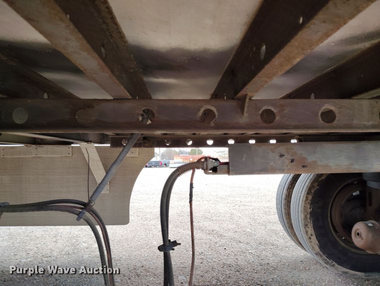 image for item EO9981 2012 Utility Trailers VS2RA refrigerated van trailer