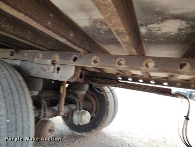 image for item EO9981 2012 Utility Trailers VS2RA refrigerated van trailer