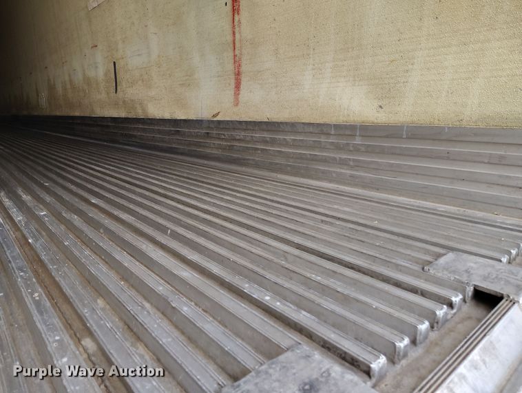 image for item EO9981 2012 Utility Trailers VS2RA refrigerated van trailer