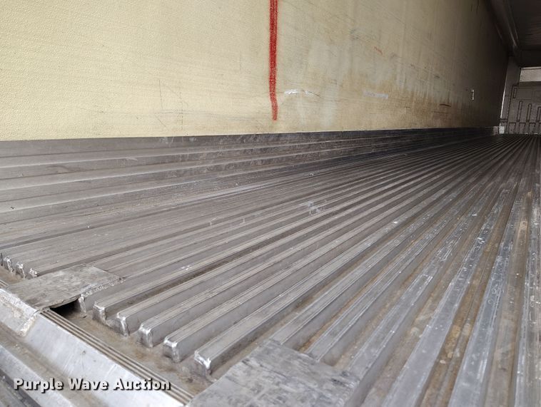 image for item EO9981 2012 Utility Trailers VS2RA refrigerated van trailer