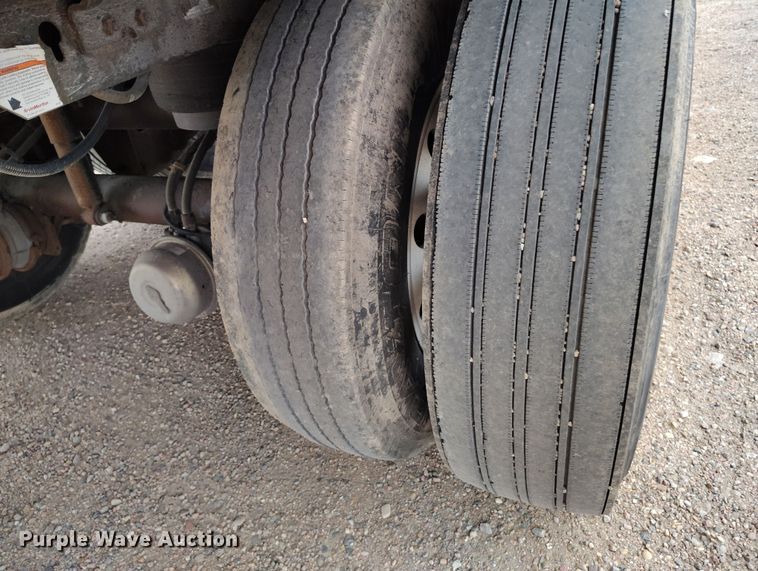 image for item EO9981 2012 Utility Trailers VS2RA refrigerated van trailer