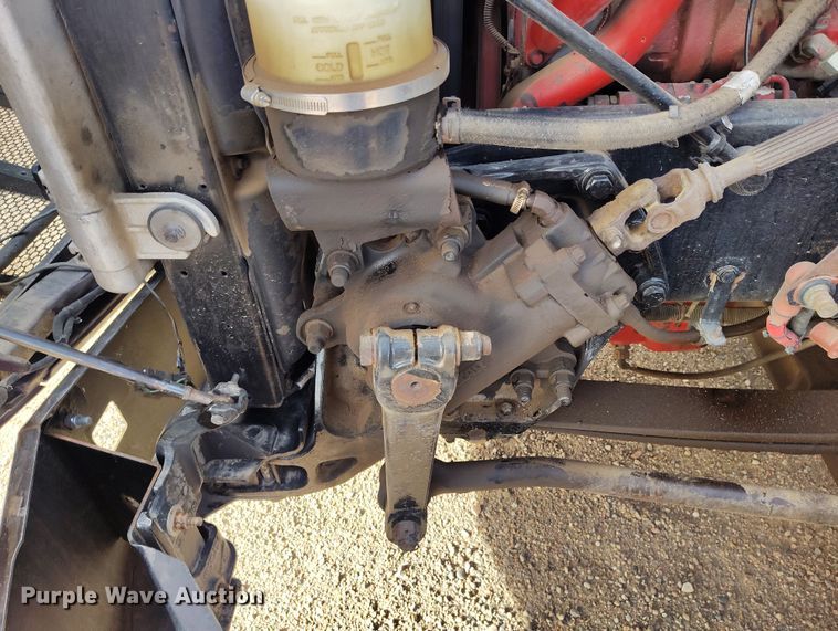 image for item EO9982 2014 Peterbilt 579 semi truck