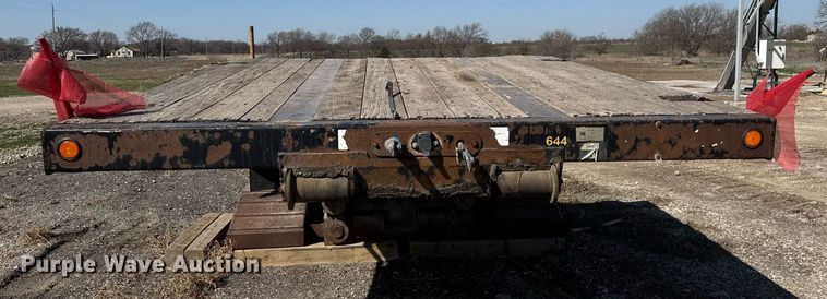 image for item EQ1194 2003 Trail King TK60MG-482 lowboy equipment trailer