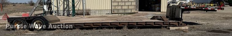 image for item EQ1194 2003 Trail King TK60MG-482 lowboy equipment trailer
