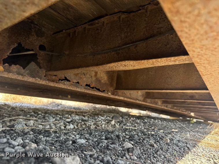 image for item EQ1194 2003 Trail King TK60MG-482 lowboy equipment trailer