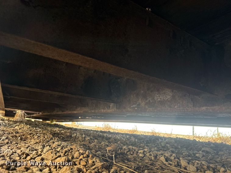 image for item EQ1194 2003 Trail King TK60MG-482 lowboy equipment trailer