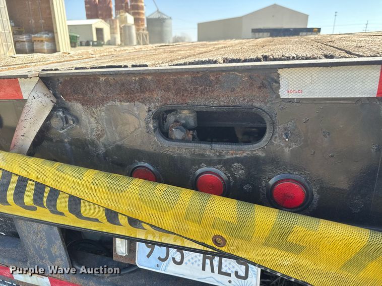 image for item EQ1194 2003 Trail King TK60MG-482 lowboy equipment trailer